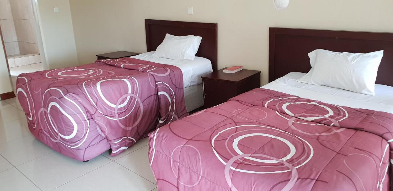 Mwiluzi Motel Ltd Lusaka Exteriör bild